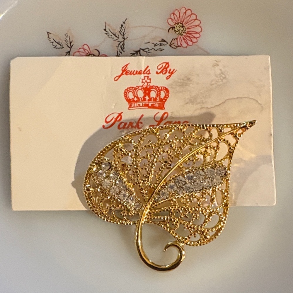 Park Lane Gold and Rhinestone Filigree Leaf Brooch